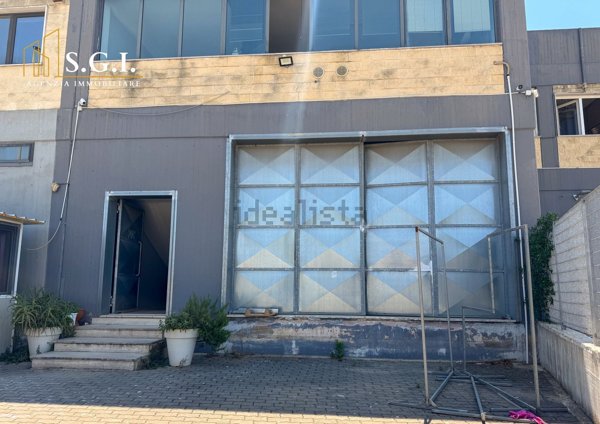 capannone in vendita a San Giorgio Ionico