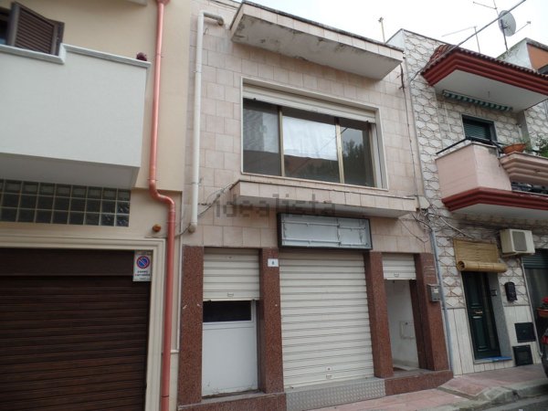 casa semindipendente in vendita a San Giorgio Ionico