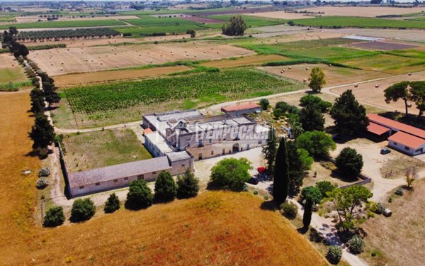 negozio in vendita a San Giorgio Ionico