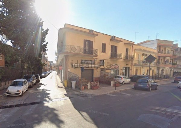 locale commerciale in vendita a San Giorgio Ionico