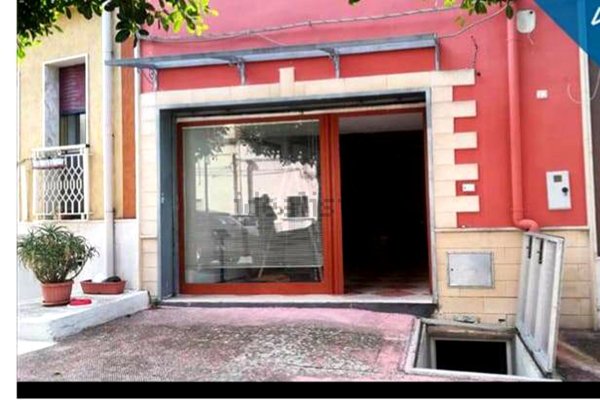 locale commerciale in vendita a San Giorgio Ionico
