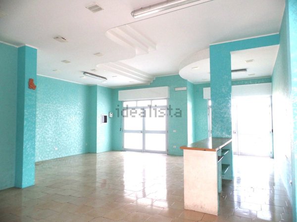 locale commerciale in vendita a San Giorgio Ionico