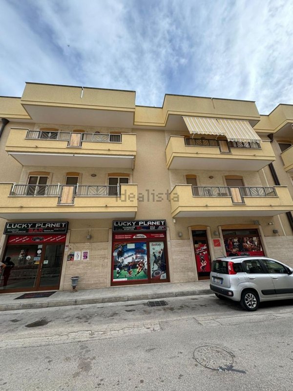 locale commerciale in vendita a San Giorgio Ionico