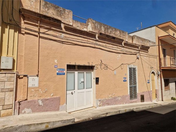 casa indipendente in vendita a San Giorgio Ionico