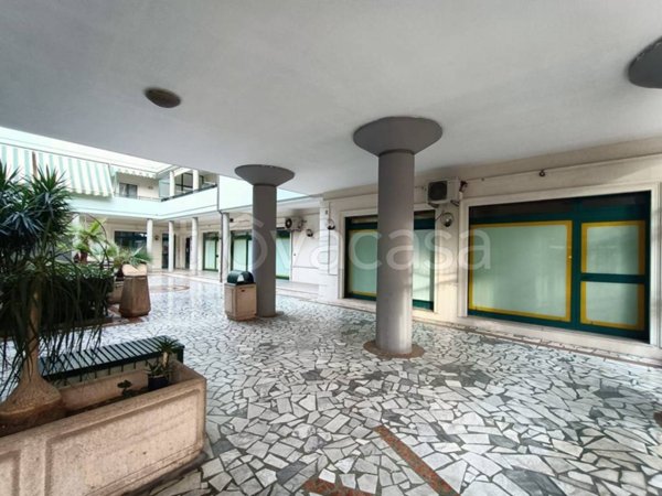 locale commerciale in vendita a San Giorgio Ionico