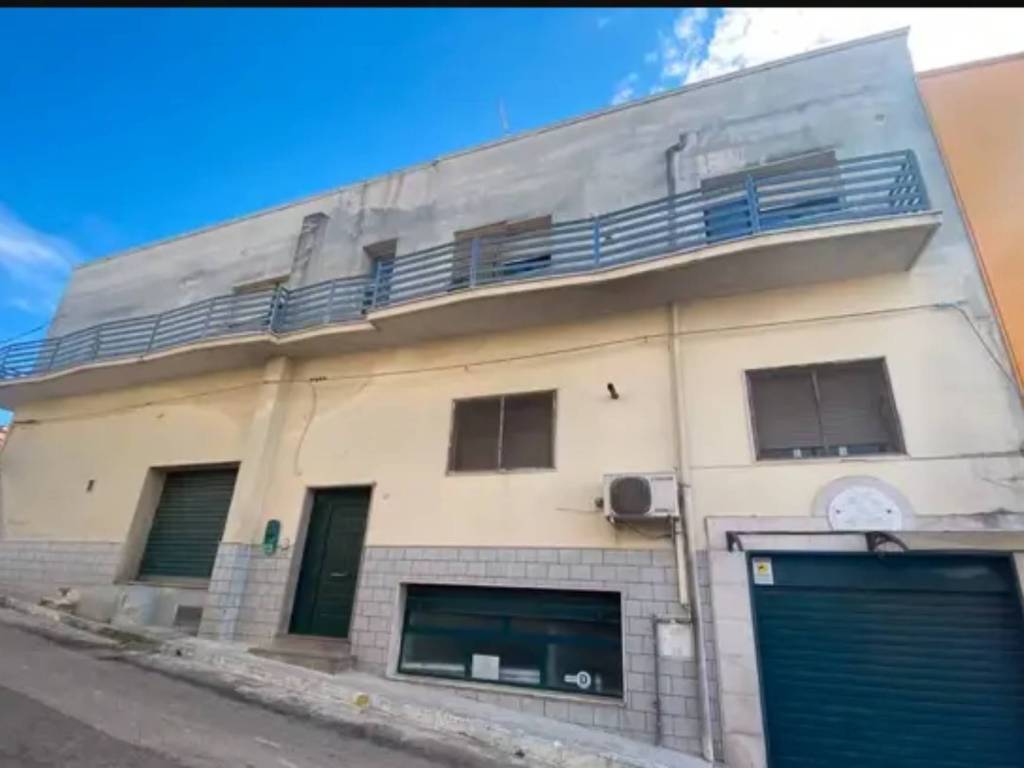 intera palazzina in vendita a San Marzano di San Giuseppe