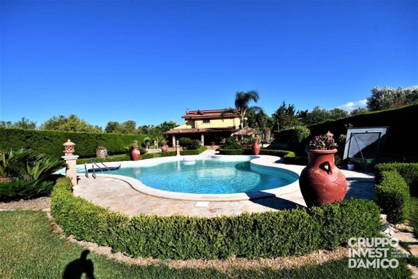 casa indipendente in vendita a San Marzano di San Giuseppe