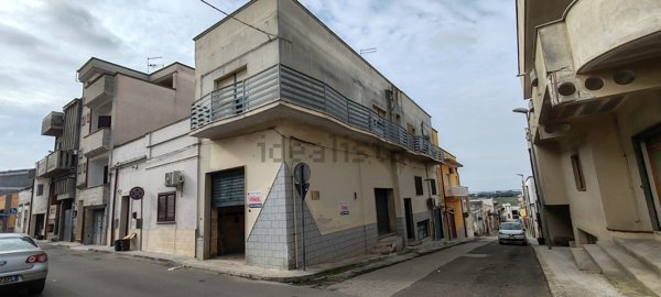 intera palazzina in vendita a San Marzano di San Giuseppe