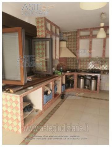 casa indipendente in vendita a Sava