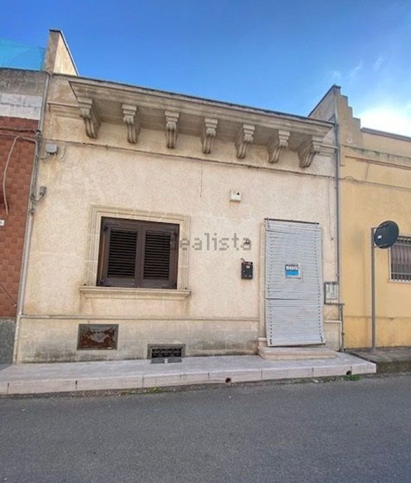 casa indipendente in vendita a Sava