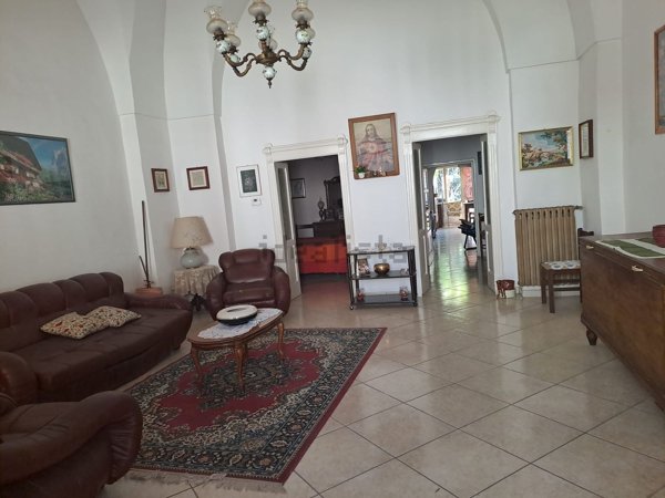 casa indipendente in vendita a Sava