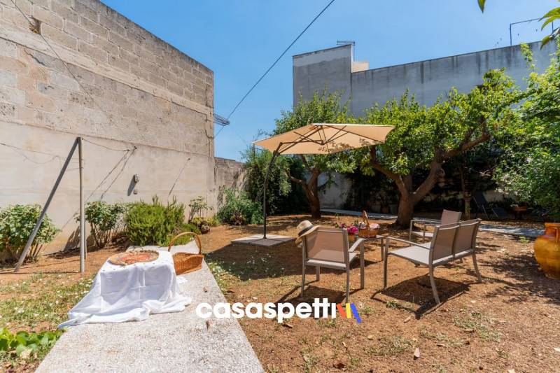 casa indipendente in vendita a Sava