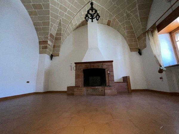 casa indipendente in vendita a Sava