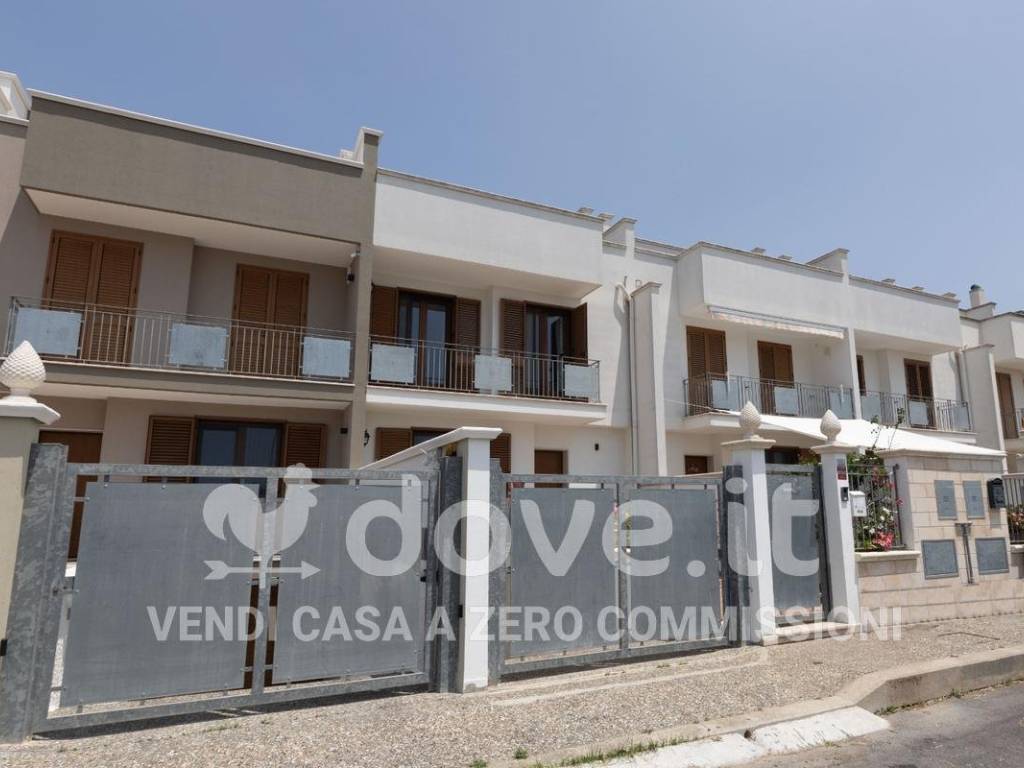 casa indipendente in vendita a Sava
