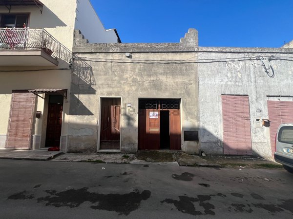 casa indipendente in vendita a Sava