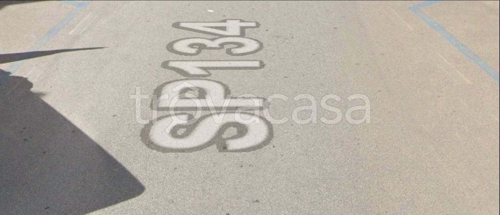 negozio in vendita a Sava