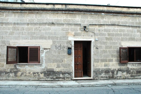 casa indipendente in vendita a Sava