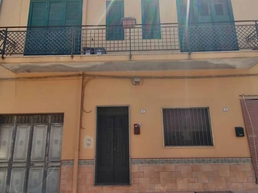 casa indipendente in vendita a Sava