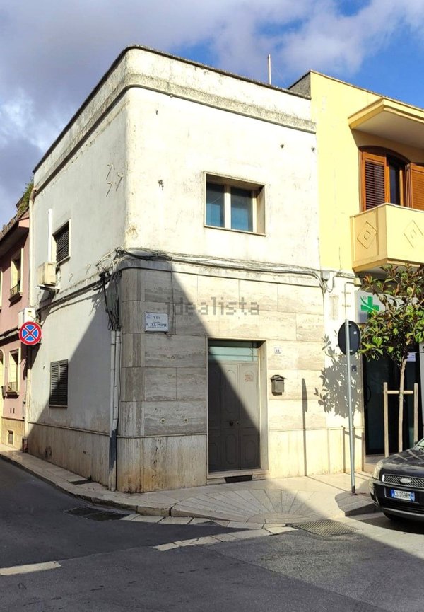 ufficio in vendita a Sava