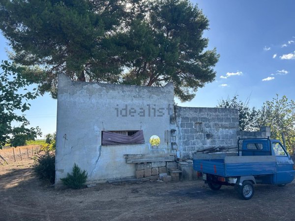 casale in vendita a Sava