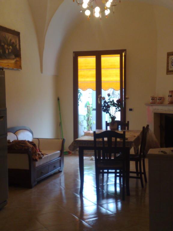 casa indipendente in vendita a Sava