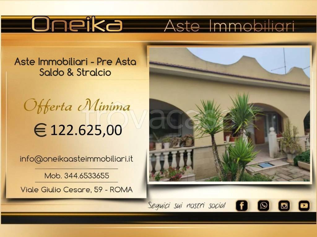 casa indipendente in vendita a Sava