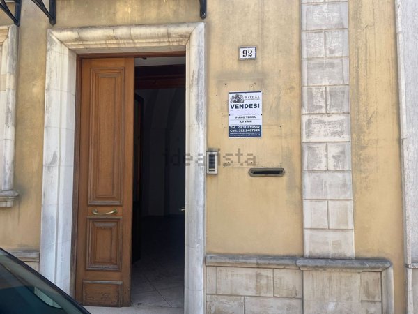 ufficio in vendita a Sava