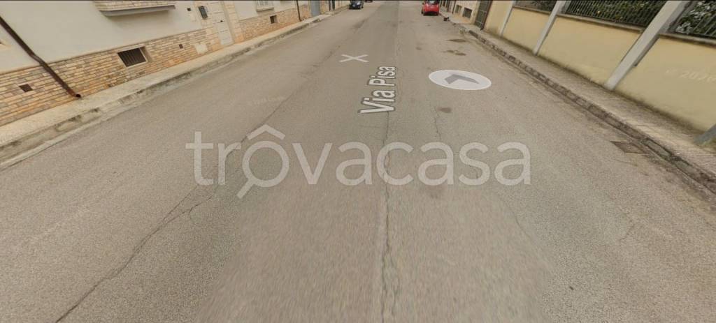 negozio in vendita a Sava