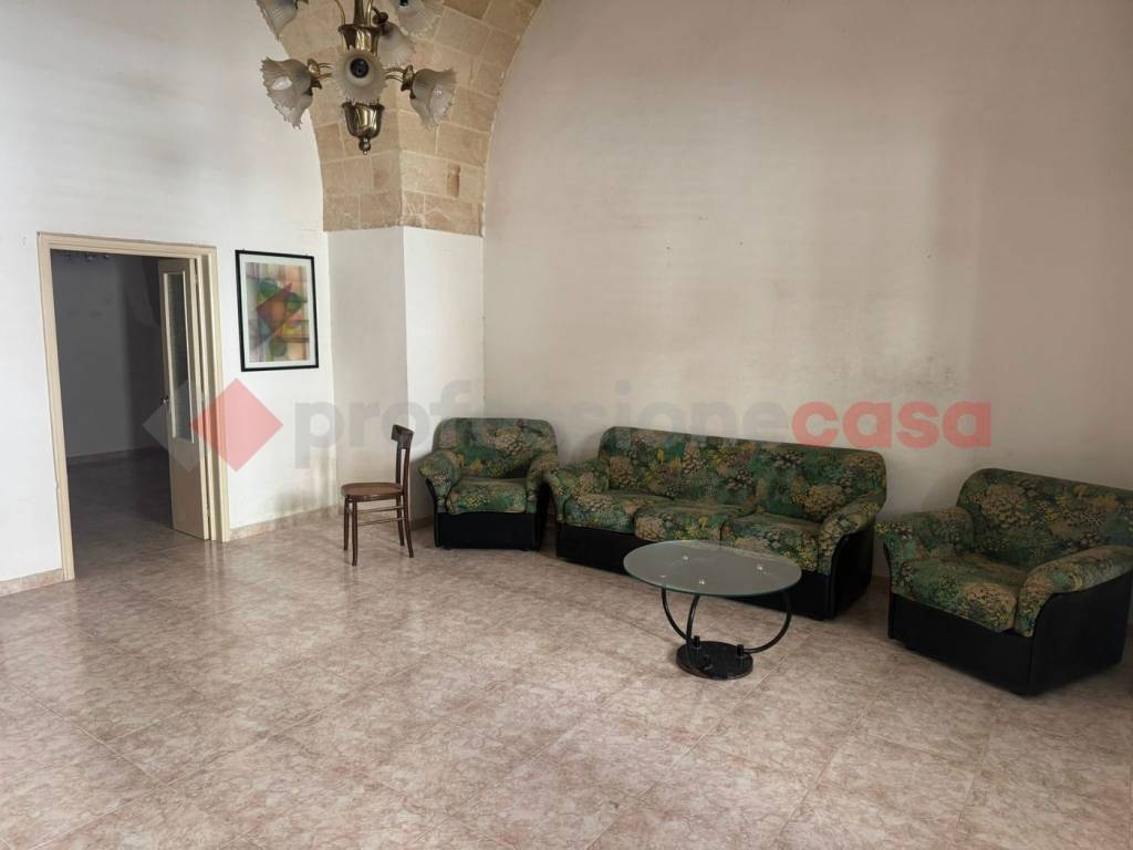 casa indipendente in vendita a Sava