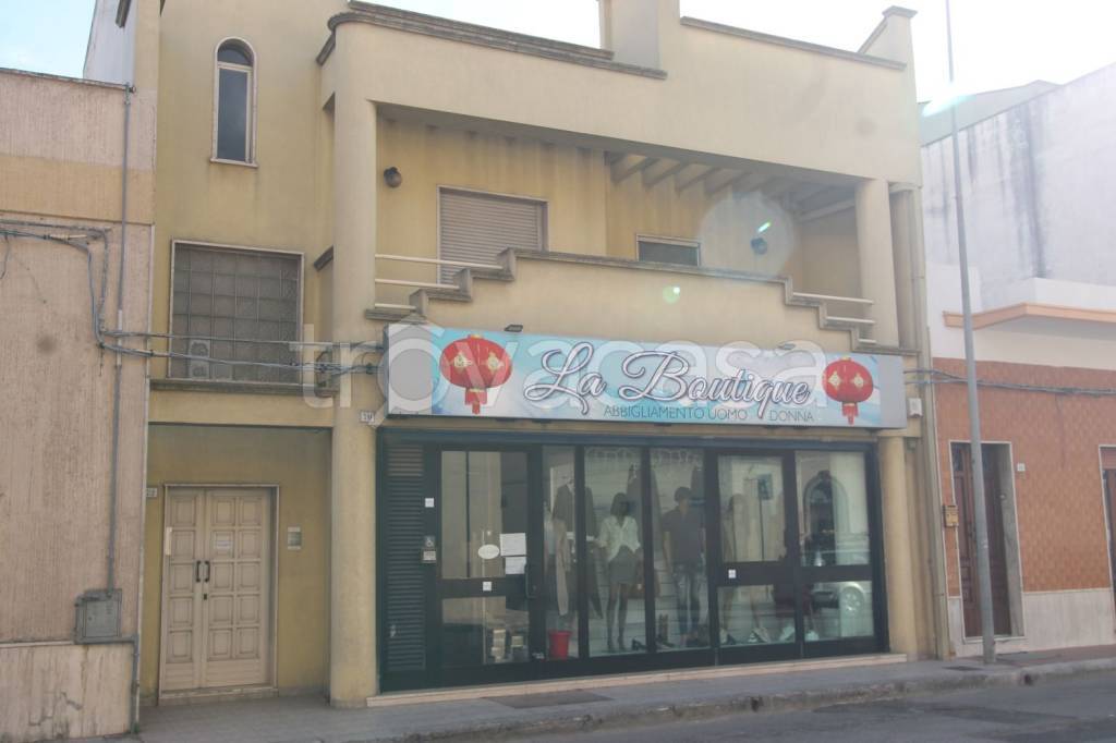 casa indipendente in vendita a Sava