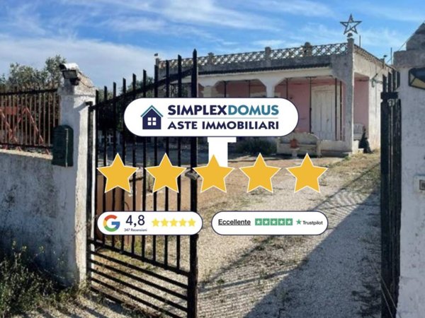 casa indipendente in vendita a Sava