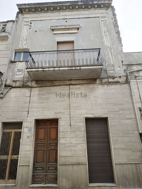 casa indipendente in vendita a Sava