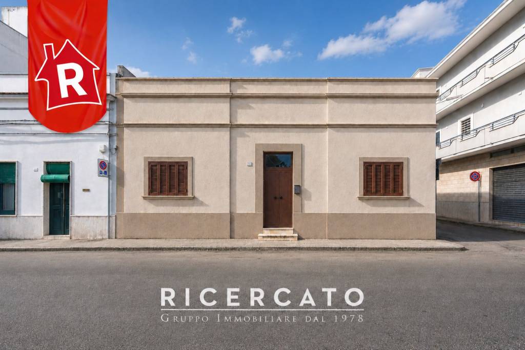 casa indipendente in vendita a Sava