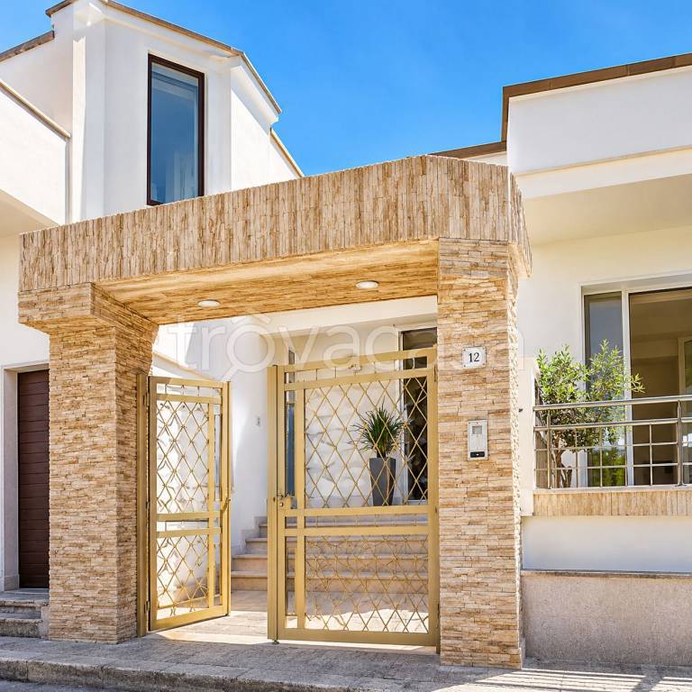 casa indipendente in vendita a Sava