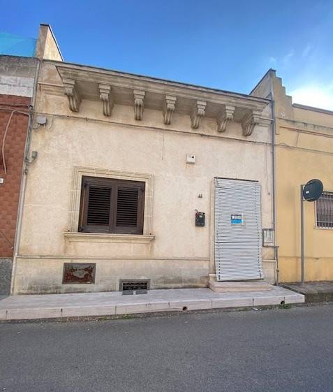casa indipendente in vendita a Sava