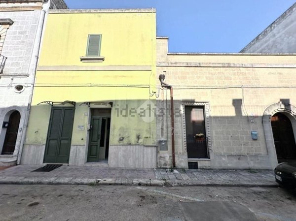 casa indipendente in vendita a Sava