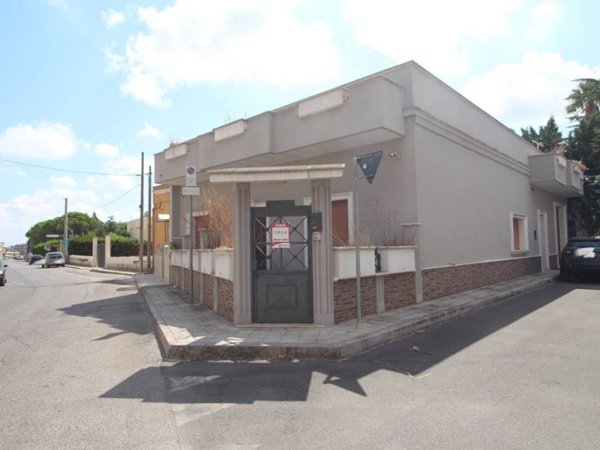casa indipendente in vendita a Sava