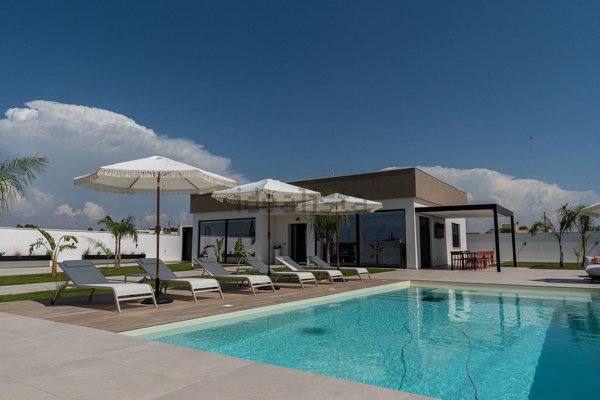 casa indipendente in vendita a Sava