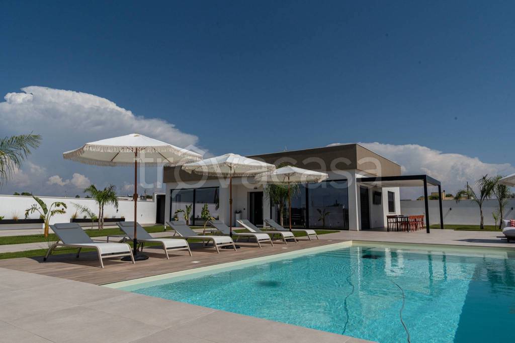 casa indipendente in vendita a Sava