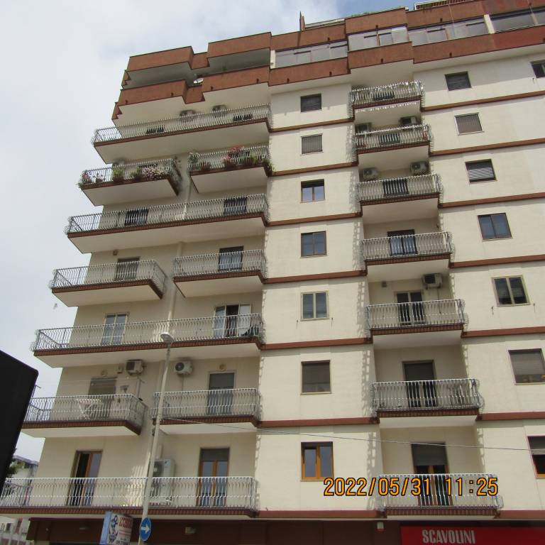 appartamento in vendita a Taranto in zona Tre Carrare-Battisti