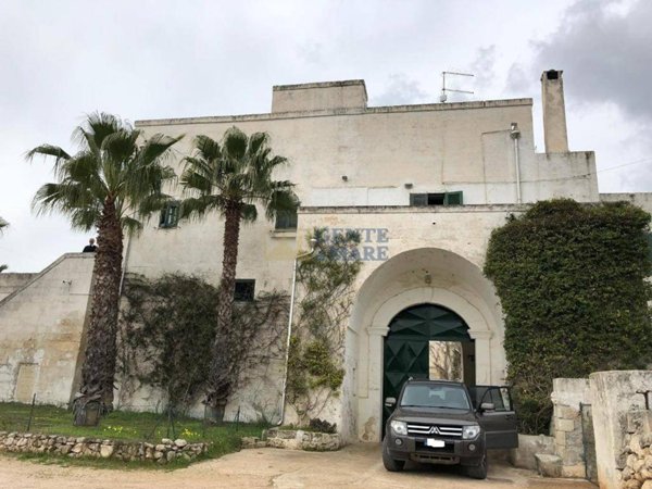 casa indipendente in vendita a Taranto in zona Lido Azzurro