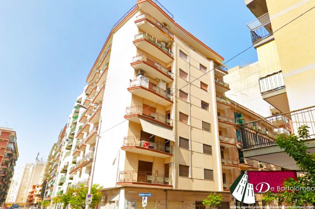 appartamento in vendita a Taranto in zona Tre Carrare-Battisti