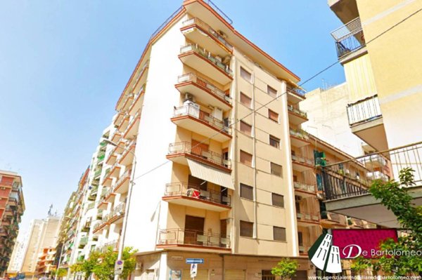 appartamento in vendita a Taranto in zona Tre Carrare-Battisti