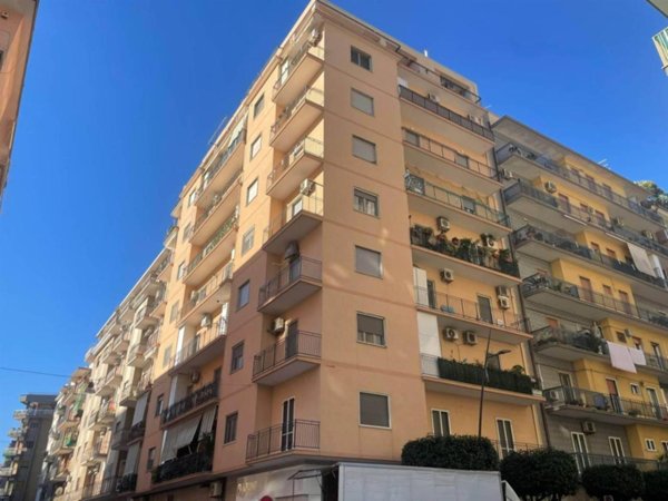 appartamento in vendita a Taranto in zona Italia-Montegranaro