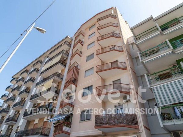 appartamento in vendita a Taranto in zona Italia-Montegranaro