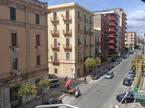 appartamento in vendita a Taranto in zona Tre Carrare-Battisti