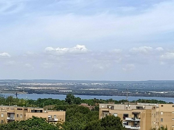 appartamento in vendita a Taranto in zona Tre Carrare-Battisti