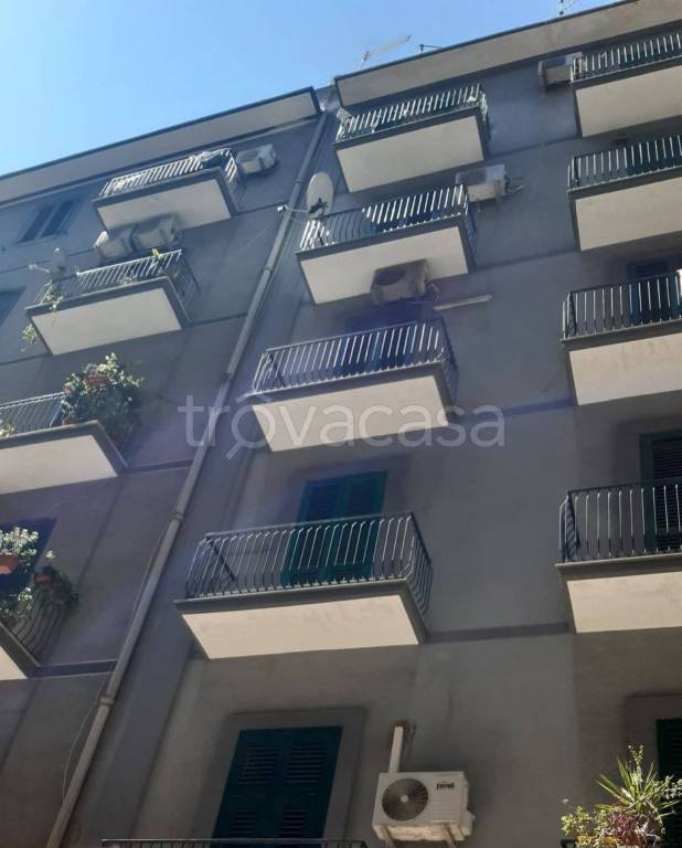 appartamento in vendita a Taranto in zona Tre Carrare-Battisti