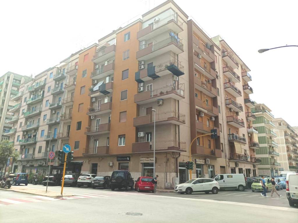 appartamento in vendita a Taranto in zona Tre Carrare-Battisti