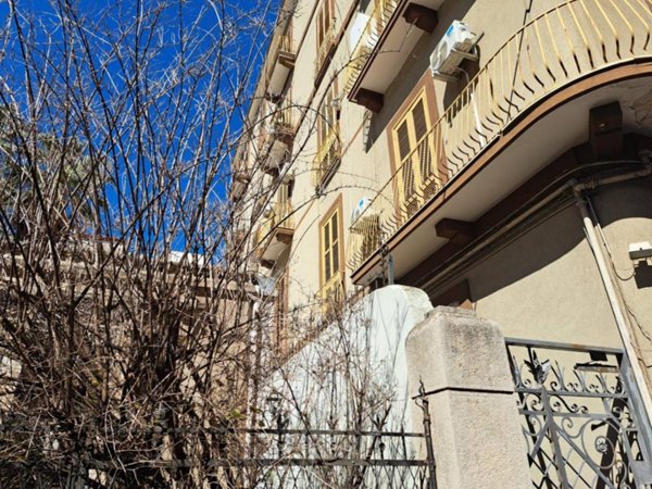 appartamento in vendita a Taranto in zona Borgo